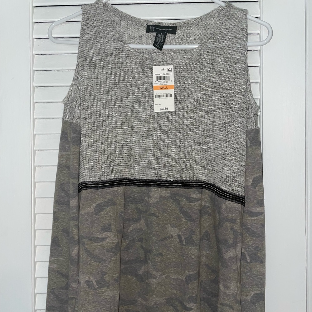 INC Peony Garden/ Olive Drab Top Brand New w/ tags